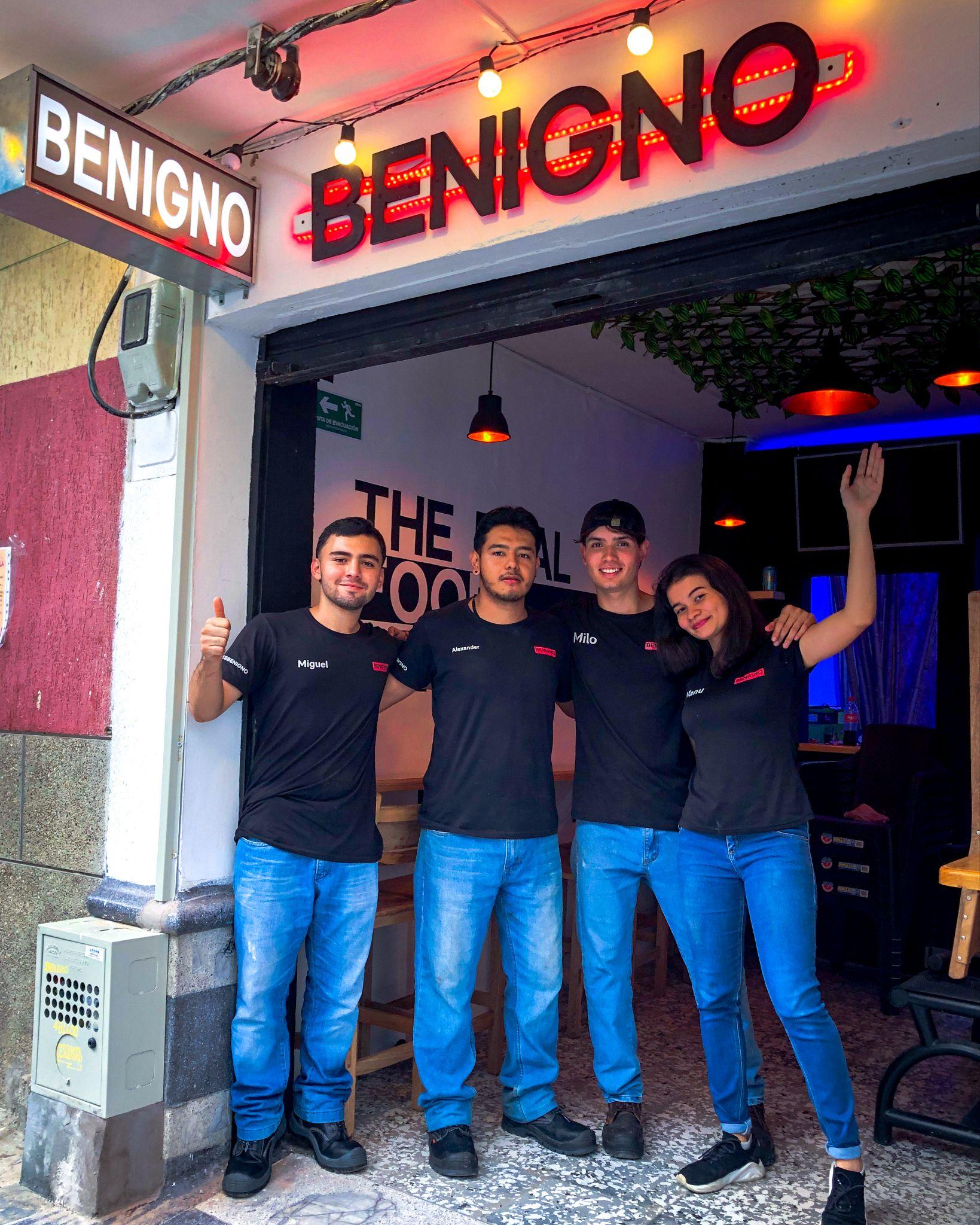 Fachada inicial de Benigno