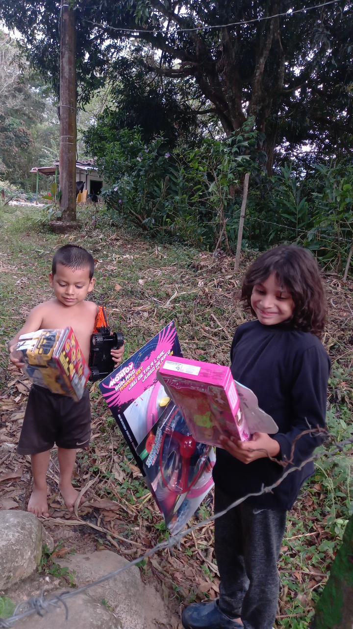 Niños beneficiados por la campaña